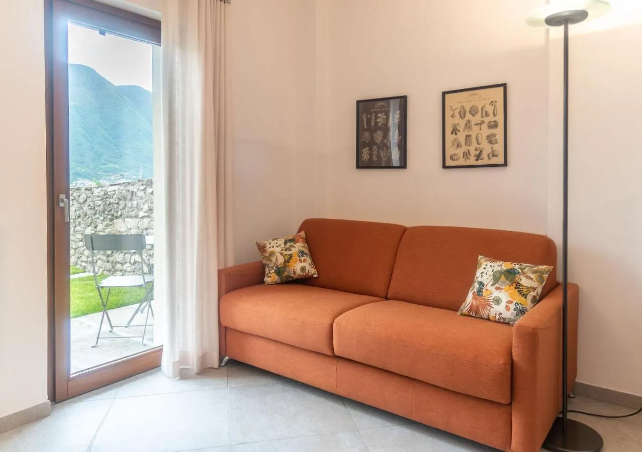 Corte Masnate - Arancio Lenno Italy